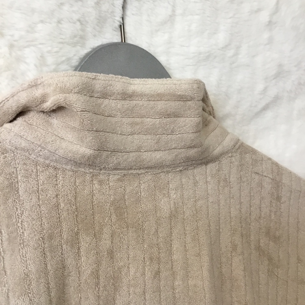 UpWest Beige Collared Half Button-Down Short-Sleeve Top - Picture 10 of 15